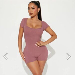 Fashion Nova Sandie Romper Rose